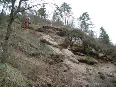 tremosine-preparazione-sparo-mine-e-posa-rete-contenimento-(1)